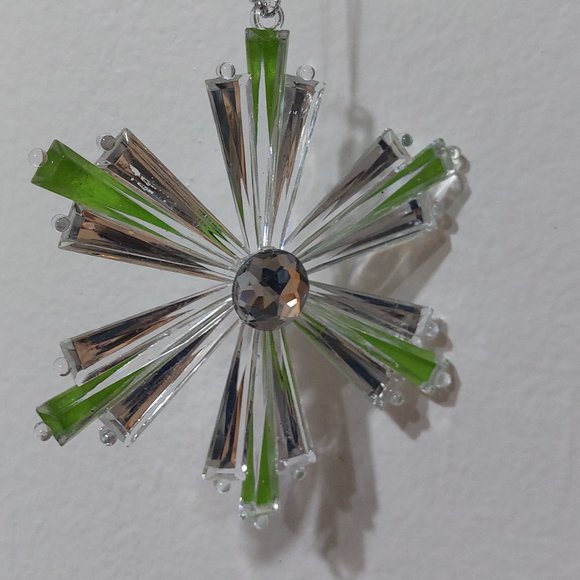 Green Clear Shiny Bead Xmas Ornament - Picture 3 of 4